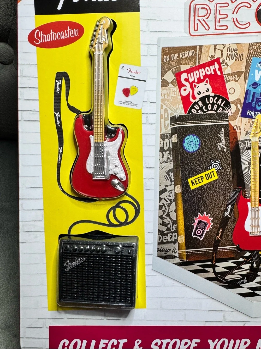 MGA’S MiniVerse Real Music Records Playset